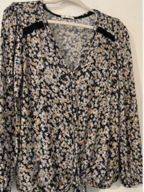 Maurices Womens Black/White/Yellow Floral V-Neck Tie Front Blouse XS